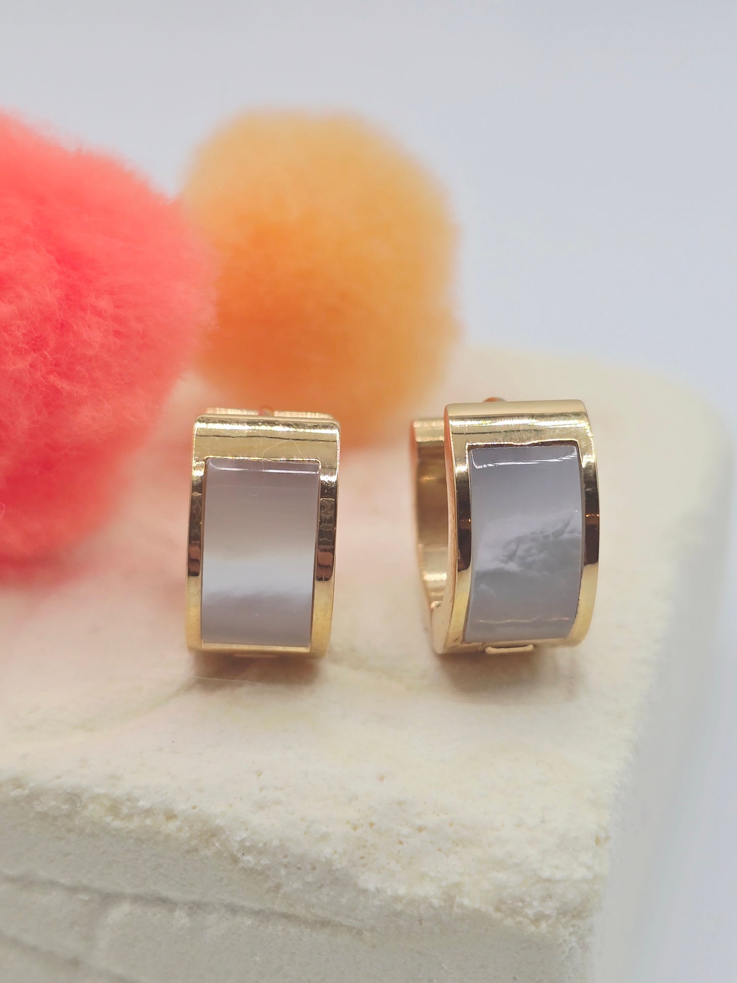 Aretes earring hoops golden stainless steel dorados zarcillos con nacar - Fui Fuiu Jewelry