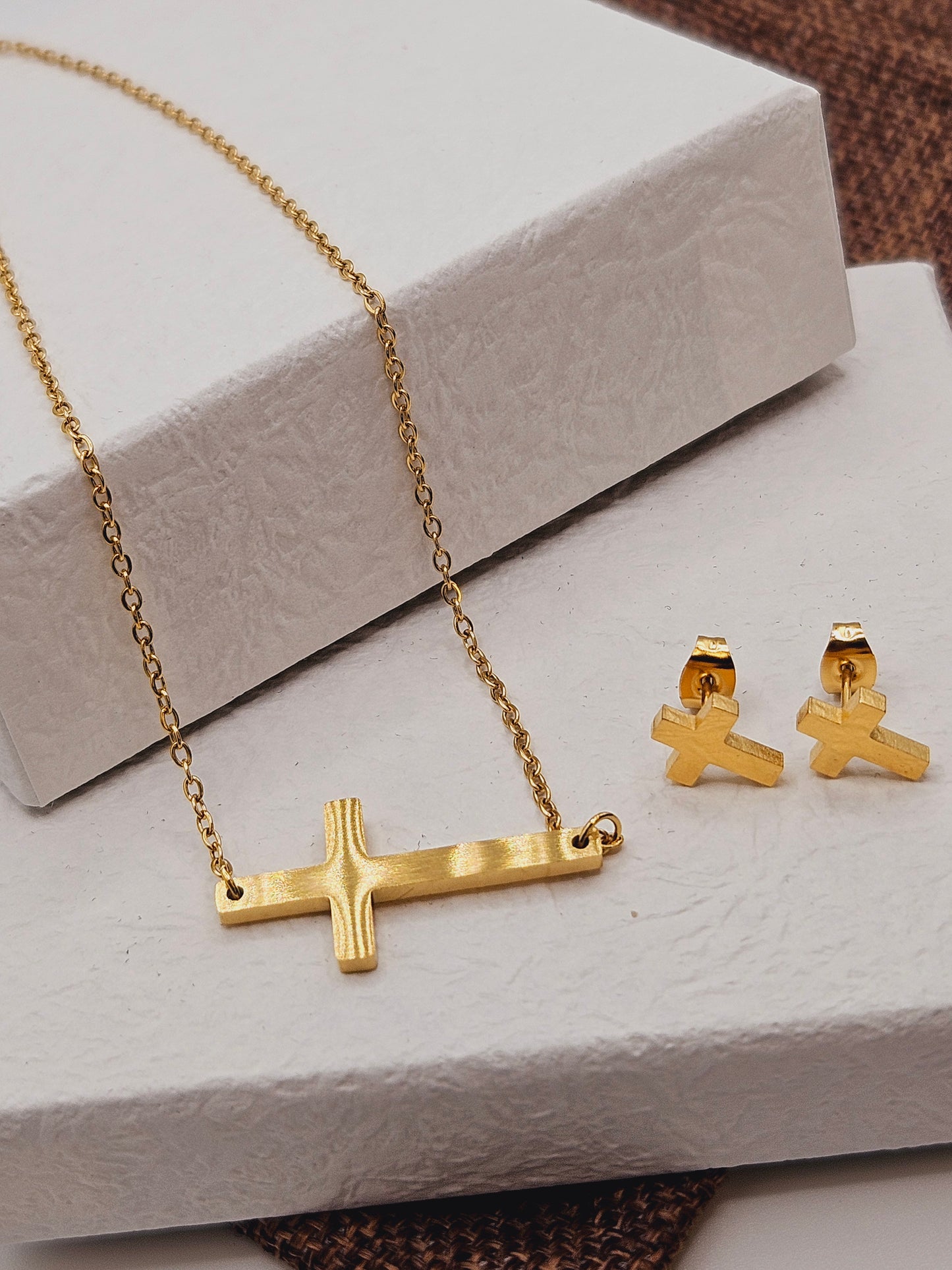 Cross Set - Fui Fuiu Jewelry