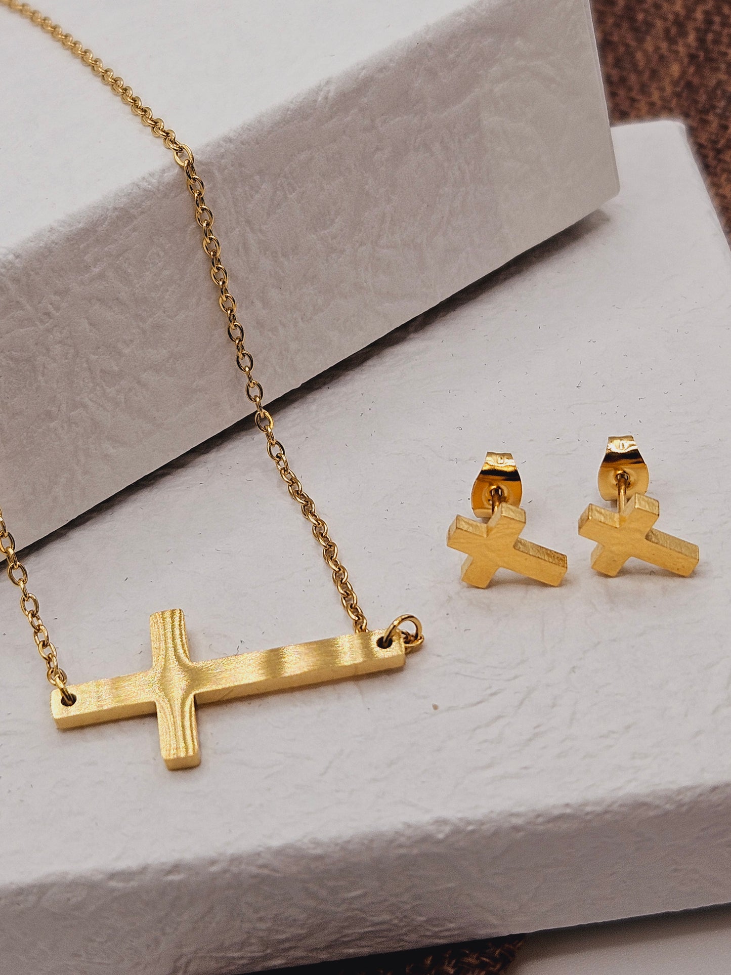 Cross Set - Fui Fuiu Jewelry