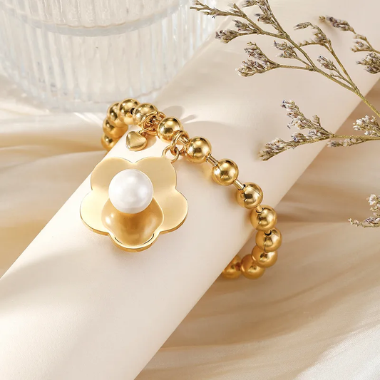 Pearl and flower bracelet