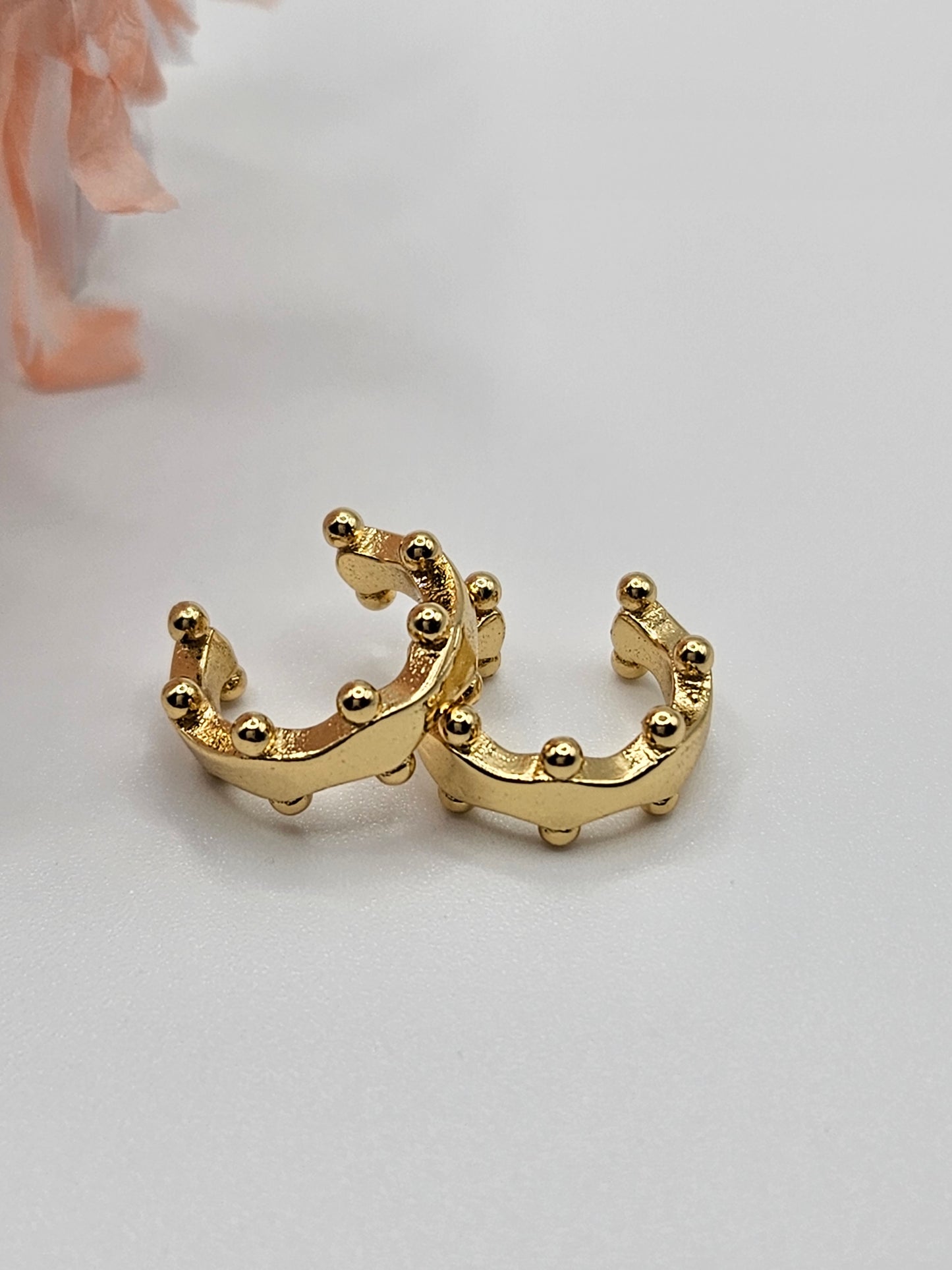 Earcuff design