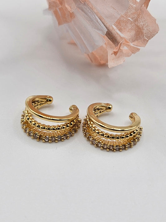 Earcuff zirconia and golden design