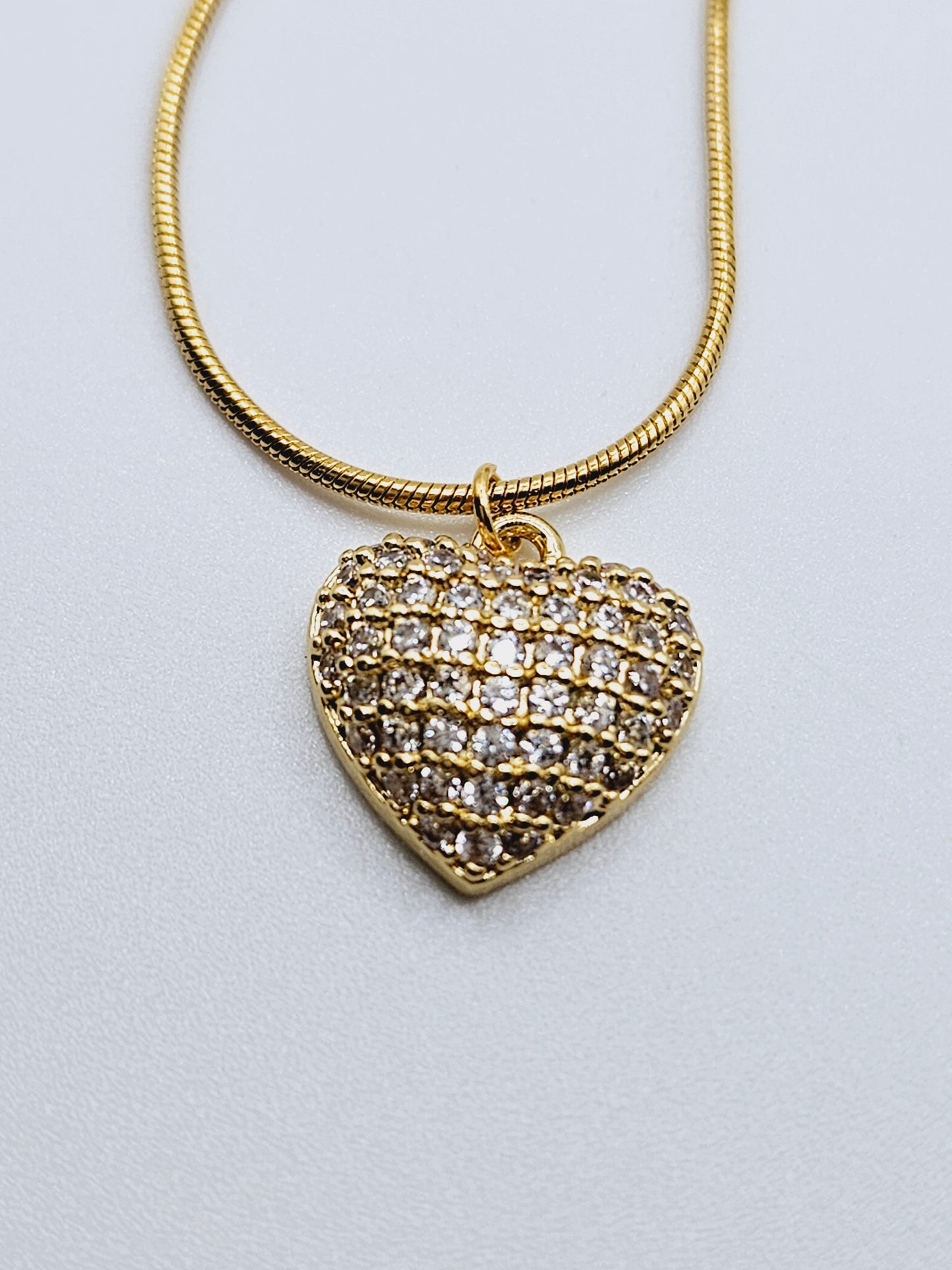 Full zirconia heart necklace