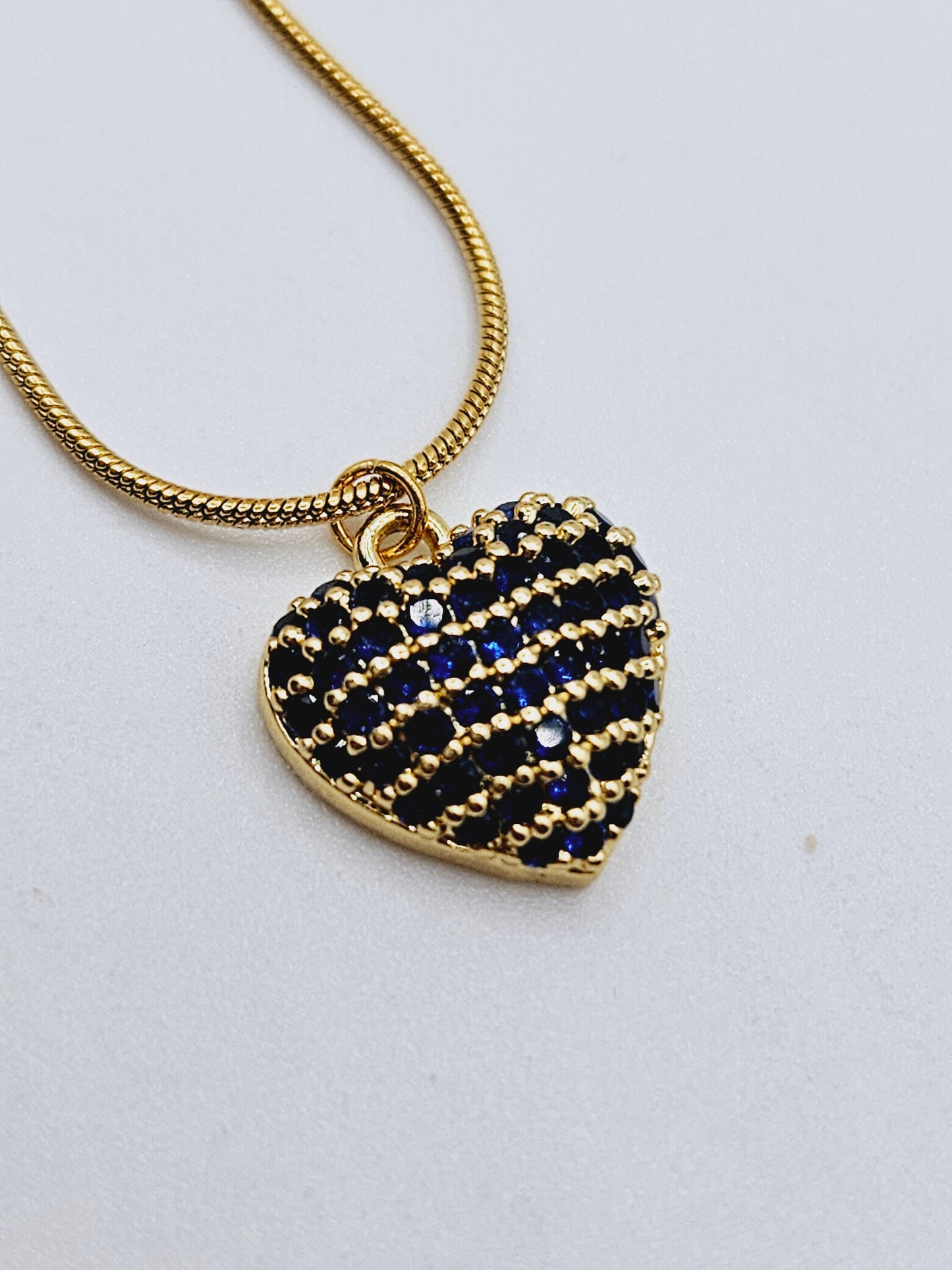 Full zirconia heart necklace