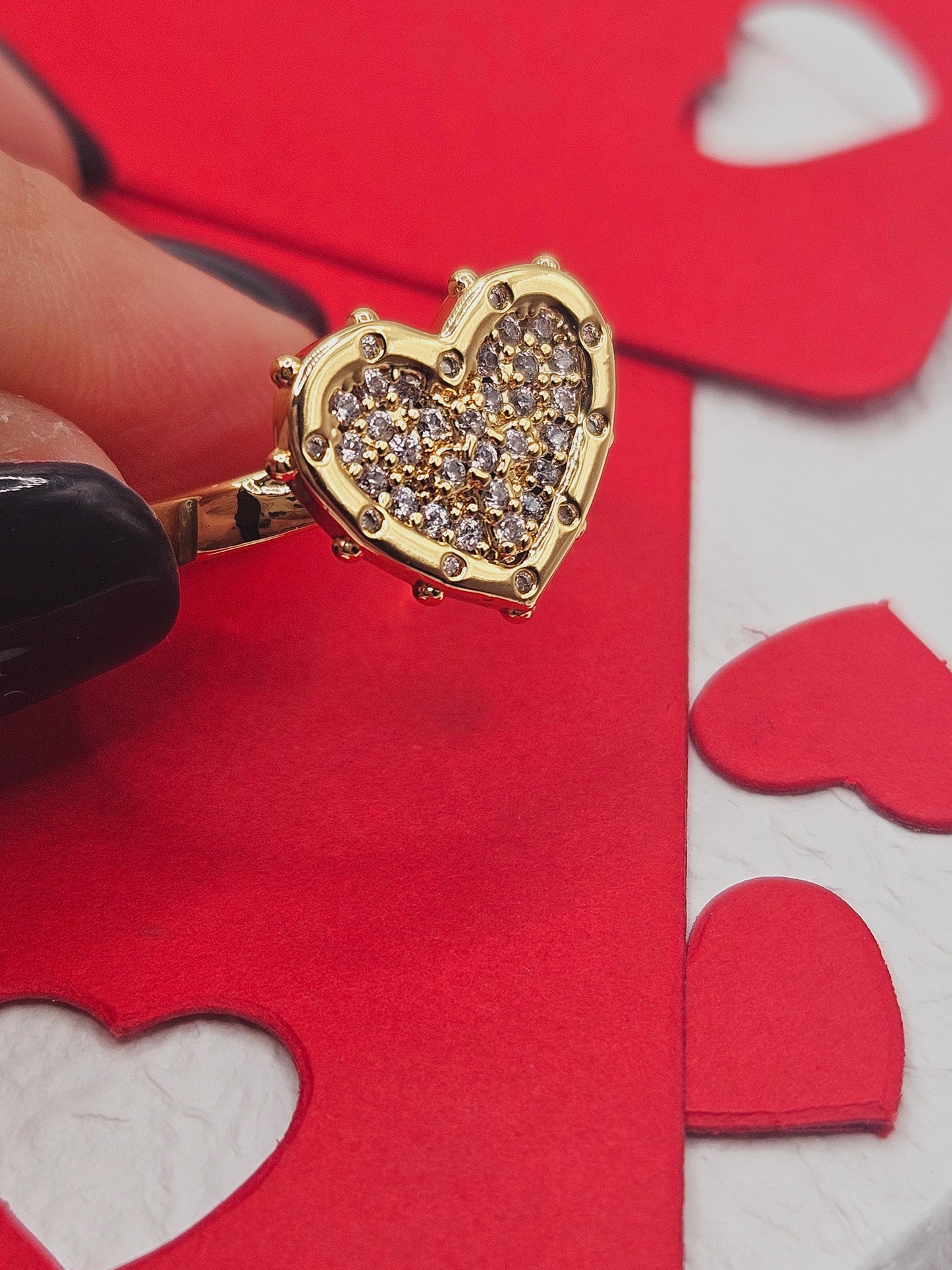 Fashion heart model gold ring