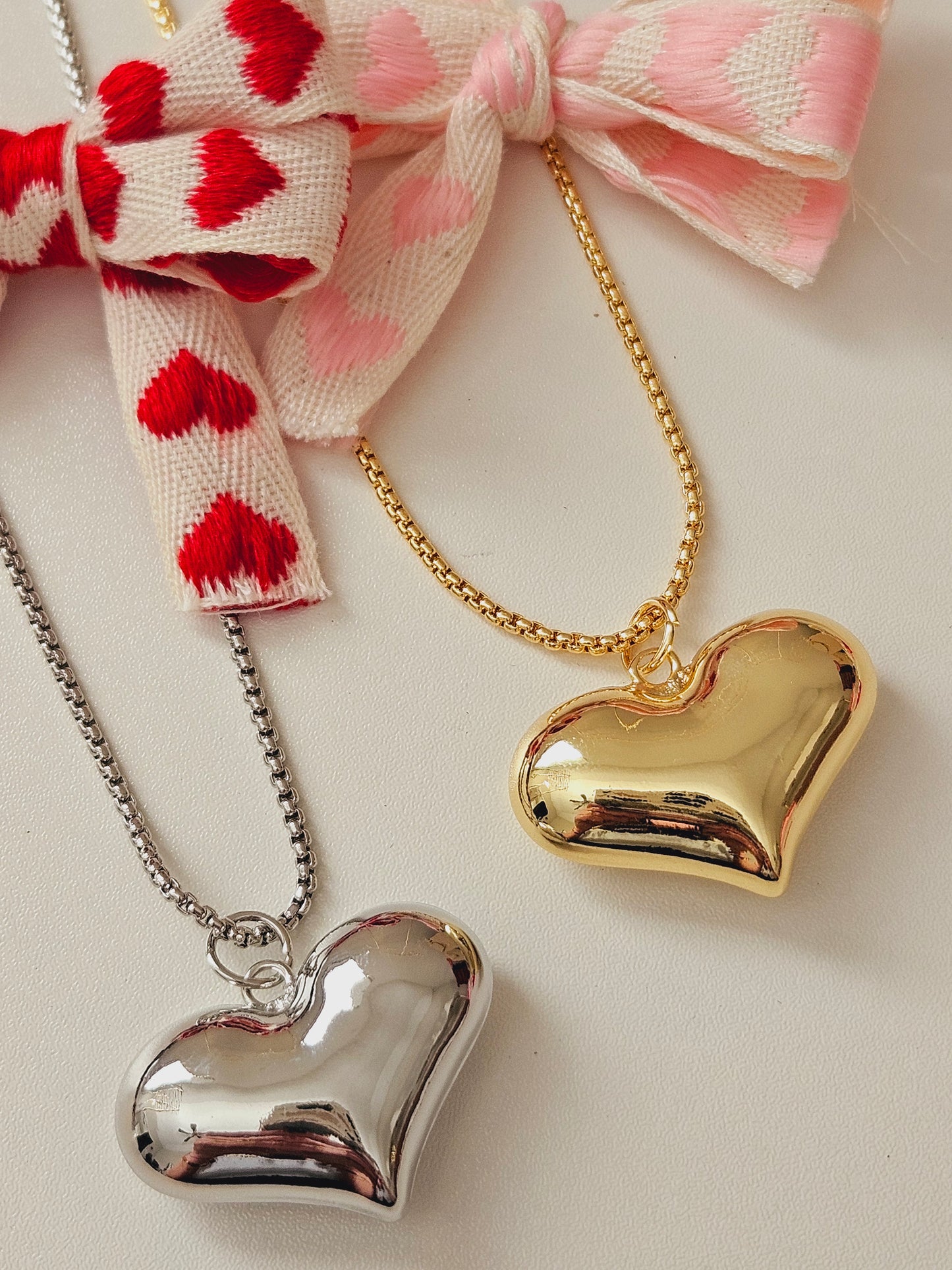 Chunky heart necklace