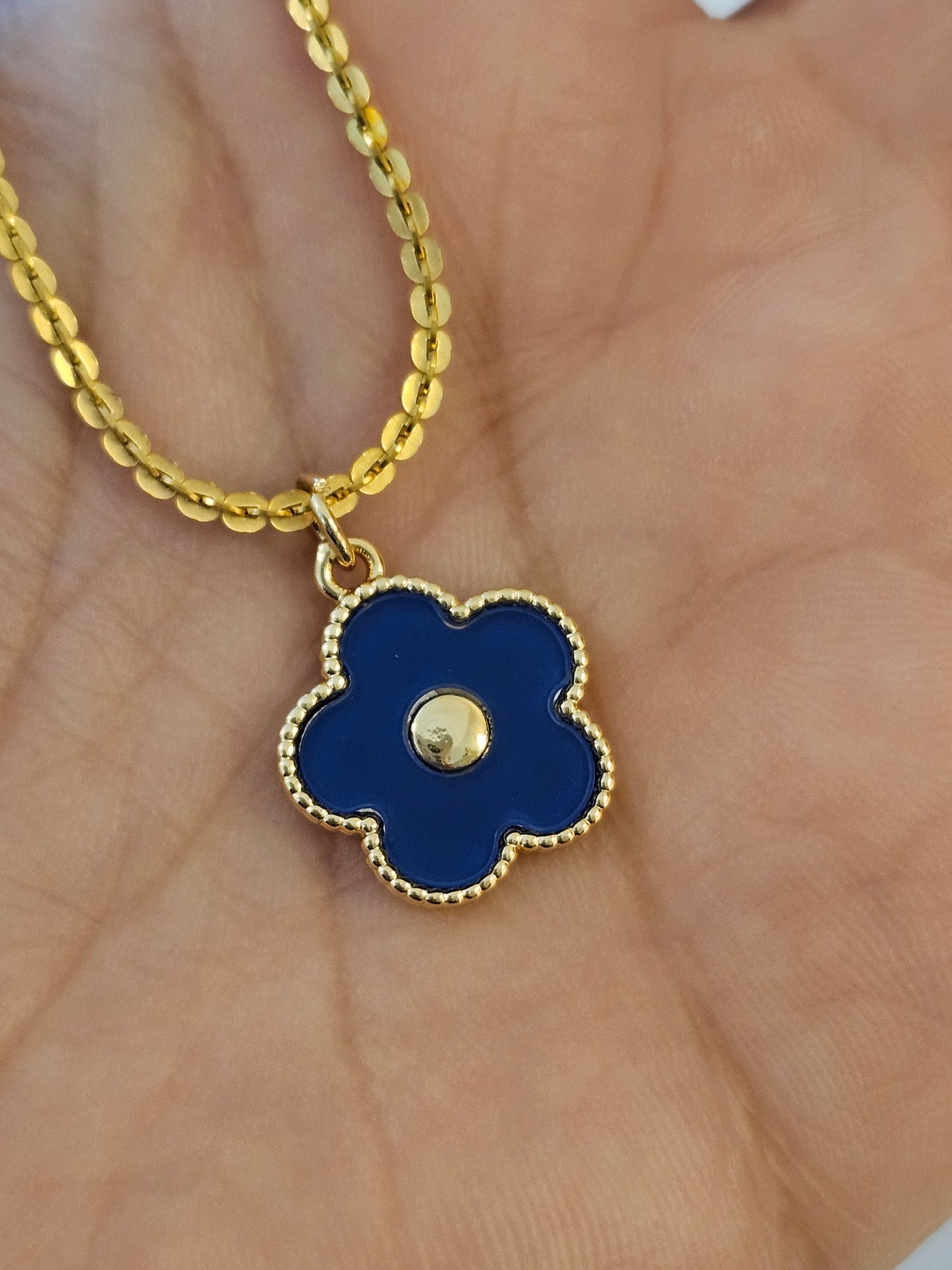 Flowers color necklace