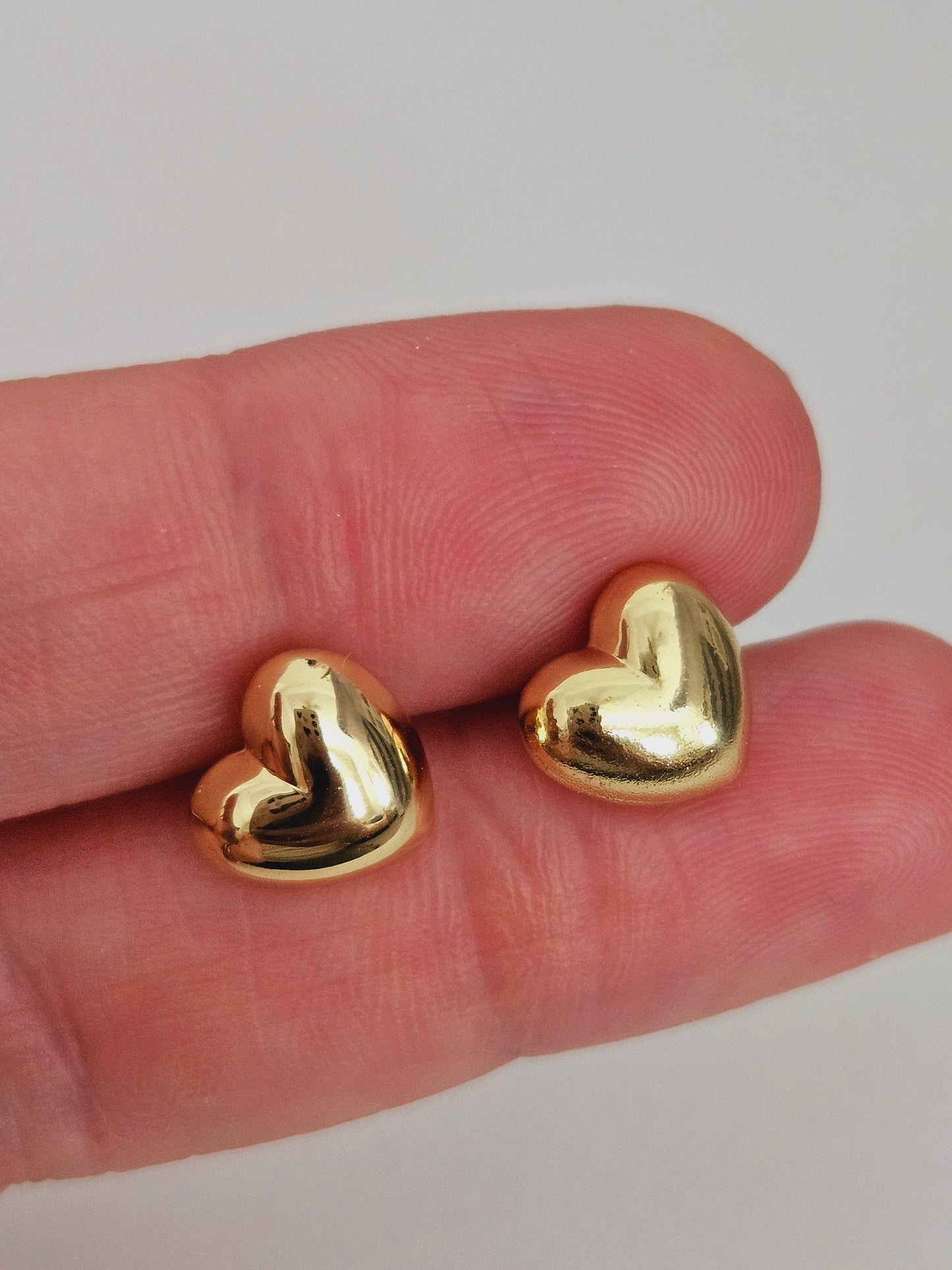 Chunky heart earrings