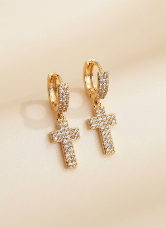 Little cross hoops/zarcillos en Oro de cruz y zirconio - Fui Fuiu Jewelry
