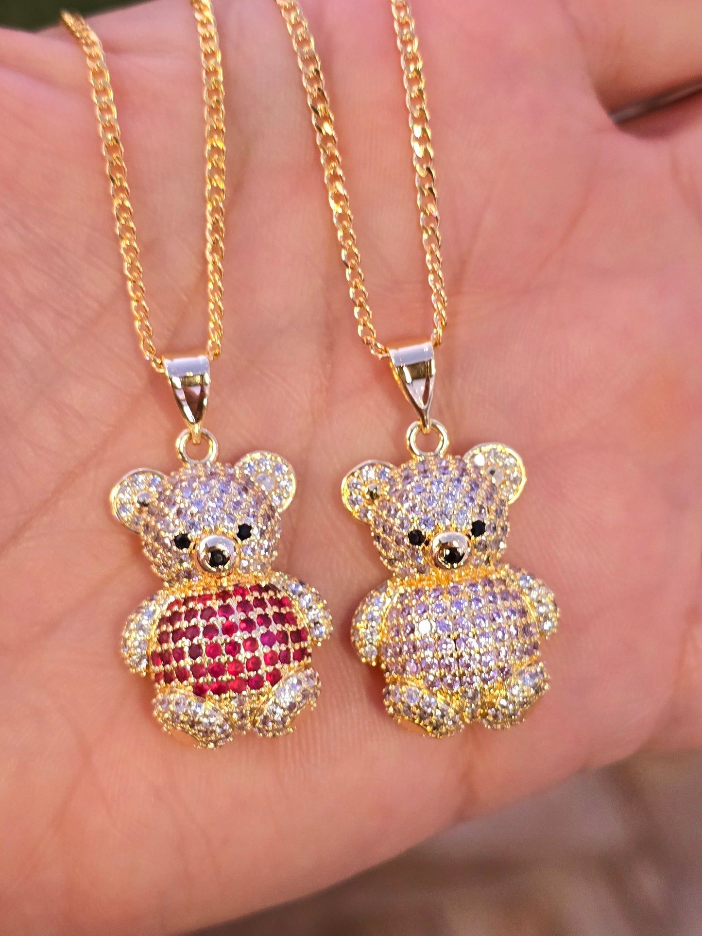 Teddy bear Necklace / Cadena de Oro con dije de Osito