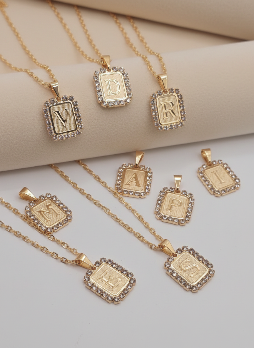 Initial necklace Gold Filled/Cadena Oro Brasilero con dije de inicial with zirconia