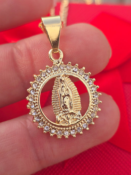 Guadalupe virgin pendant necklace 14K Gold Filled, cadena virgen de Gudalupe. 14K Oro Laminado