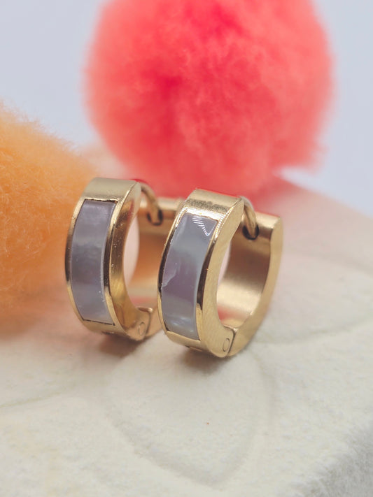 Aretes earring hoops golden stainless steel dorados zarcillos con nacar delgados