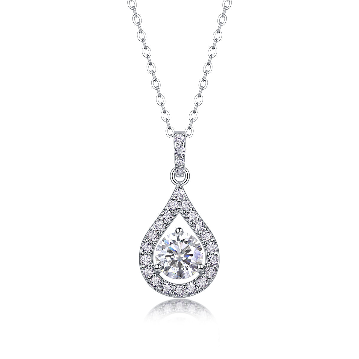 Heart Charm - A Fashionable And Luxurious Diamond Jewelry Piece Set With 1-carat Moissan Diamond S925 Sterling Silver And Platinum-plated Pendant