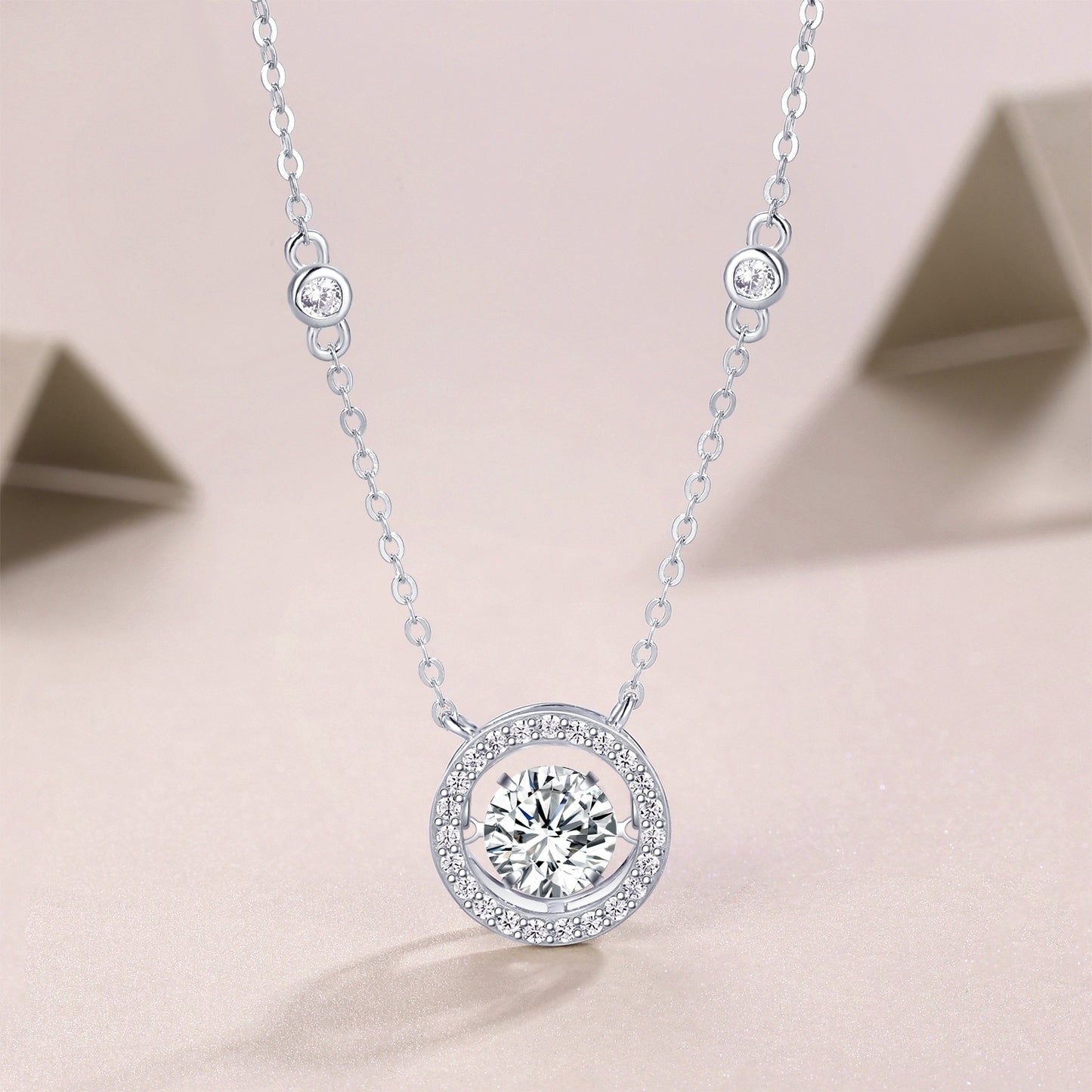 Mobius - A Fashionable And Luxurious Diamond Jewelry Piece  With 1-carat Moissanite S925 Sterling Silver And Platinum-plated Pendant