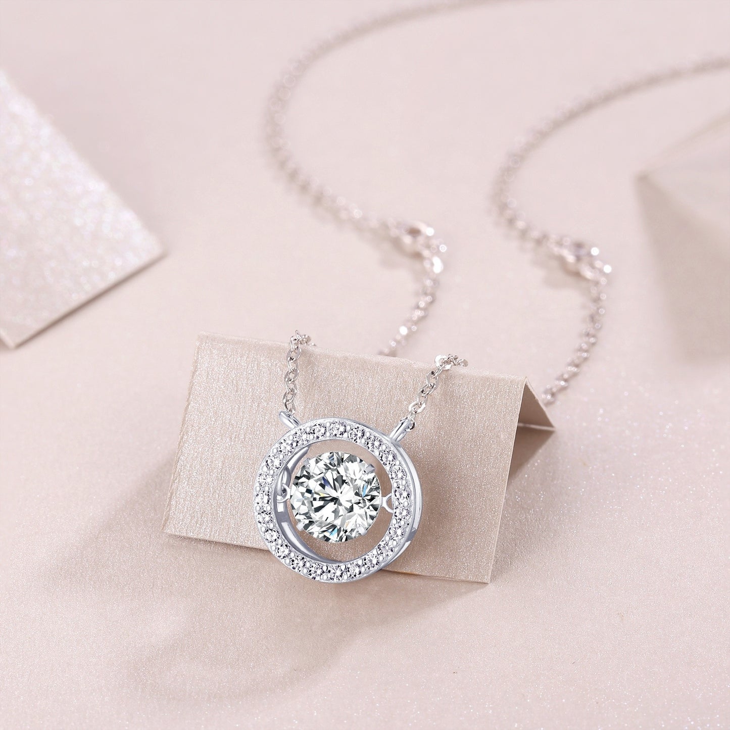 Mobius - A Fashionable And Luxurious Diamond Jewelry Piece  With 1-carat Moissanite S925 Sterling Silver And Platinum-plated Pendant