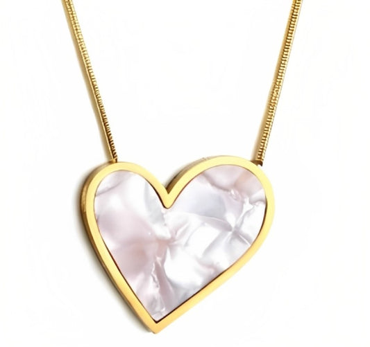 Flat heart necklace