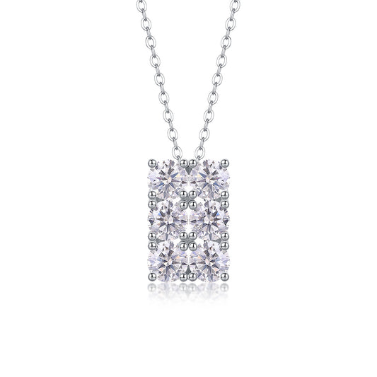 Grand Round - A Fashionable And Luxurious Diamond Jewelry Piece Set With 0.5-carat And 0.3-carat Moissan Diamonds, S925 Sterling Silver And Platinum-plated Pendant