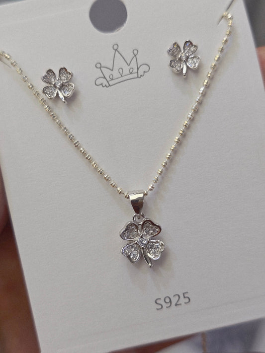 Set  4 leaf flower and zirconio sterling silver 925 plata Set aretes studs y cadena con dije de trebol