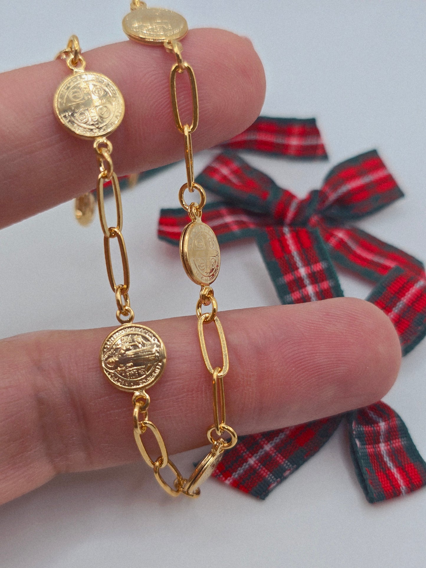 St Benedict bracelet and chain Brasilian Gold San Benito pulsera Oro Brasilero 14K