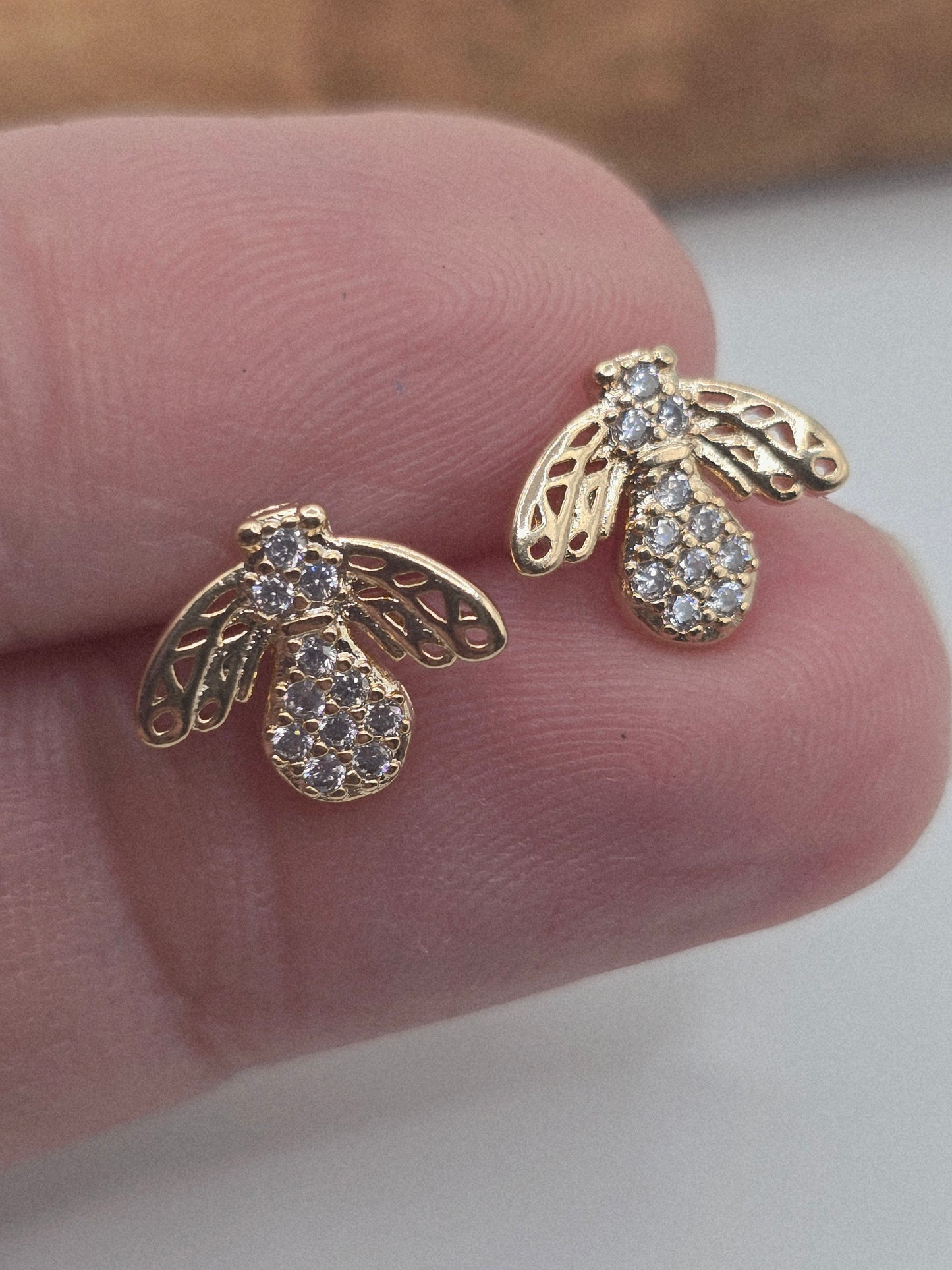 Studs Bee's 14K earrings Aretes Oro Gold Filled 14K