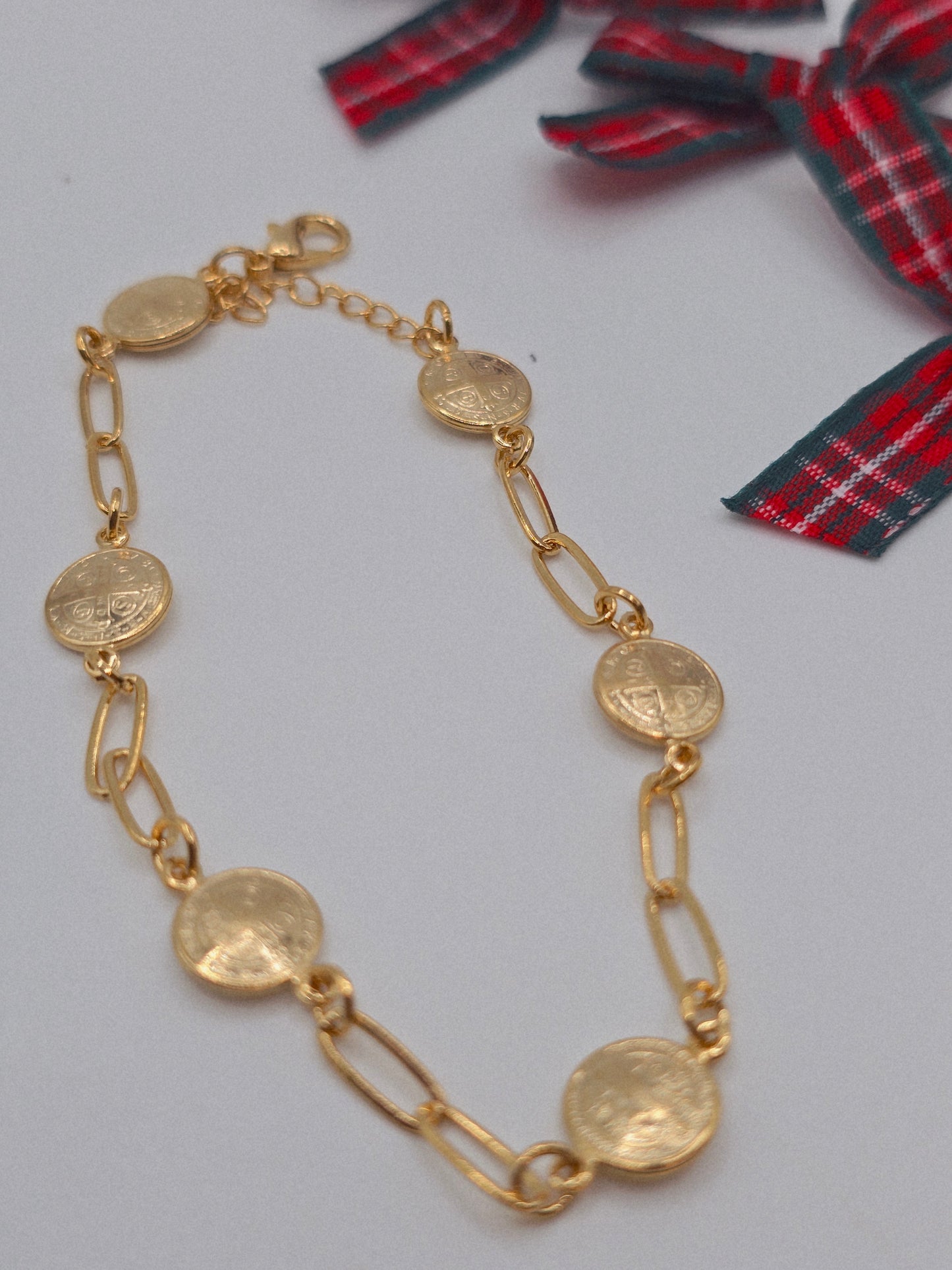 St Benedict bracelet and chain Brasilian Gold San Benito pulsera Oro Brasilero 14K